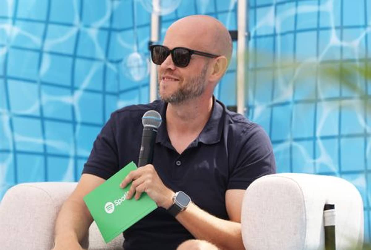Spotify founder Daniel Ek steps down as CEO after 20 years