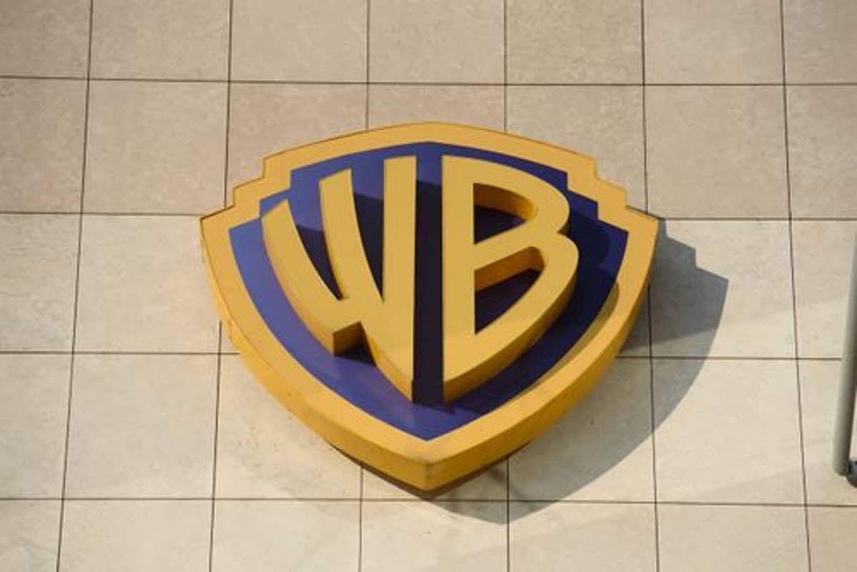 Warner Bros. Discovery Opens Door to $20B+ Acquisition