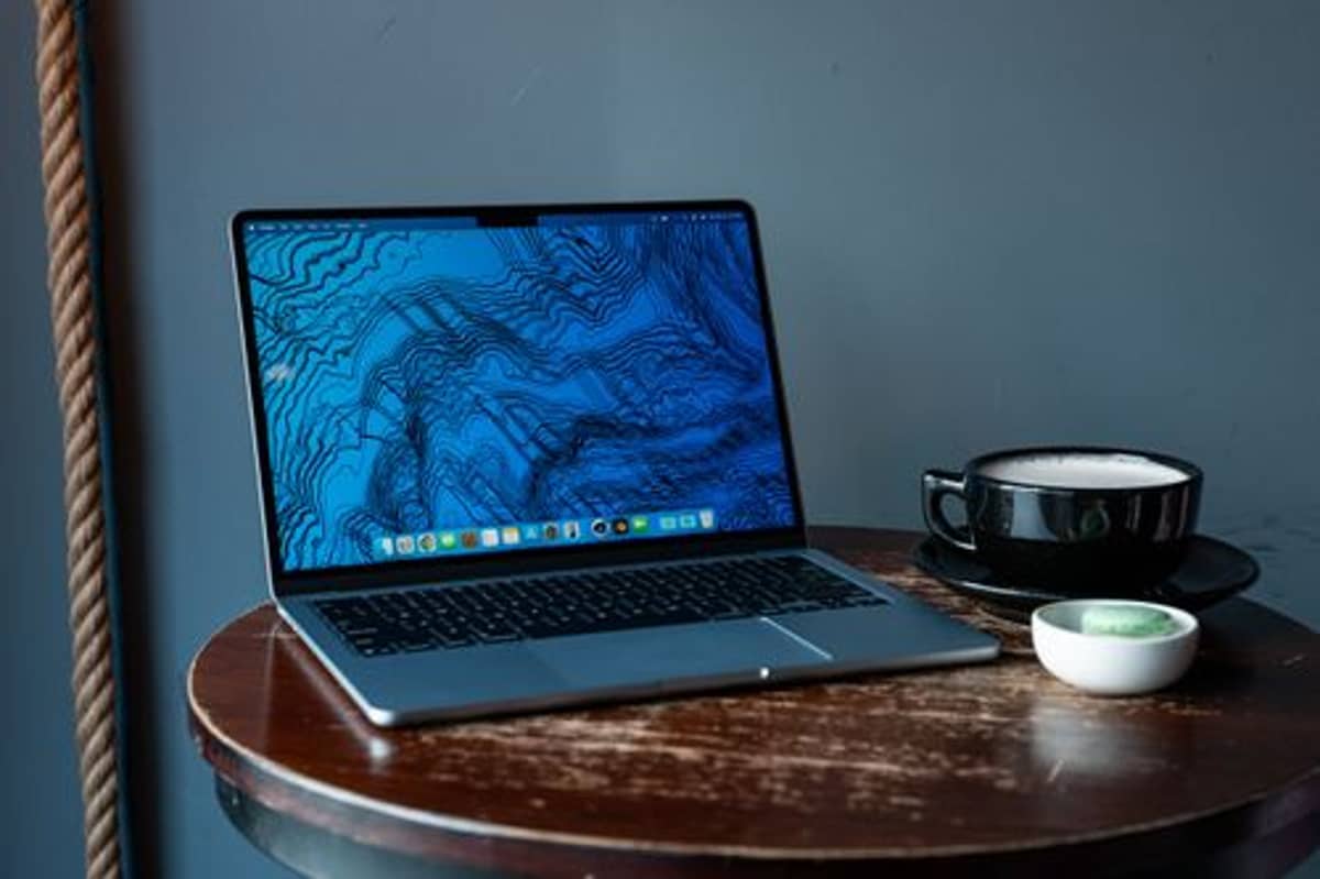 Apple's Budget MacBook With iPhone Chip Targets Sub-$1K Market