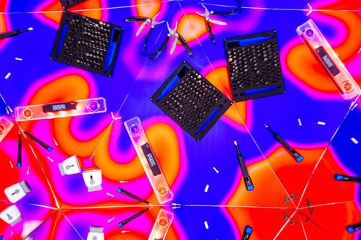 Holiday Tool Guide: Physical Gear Gains Traction Over Digital