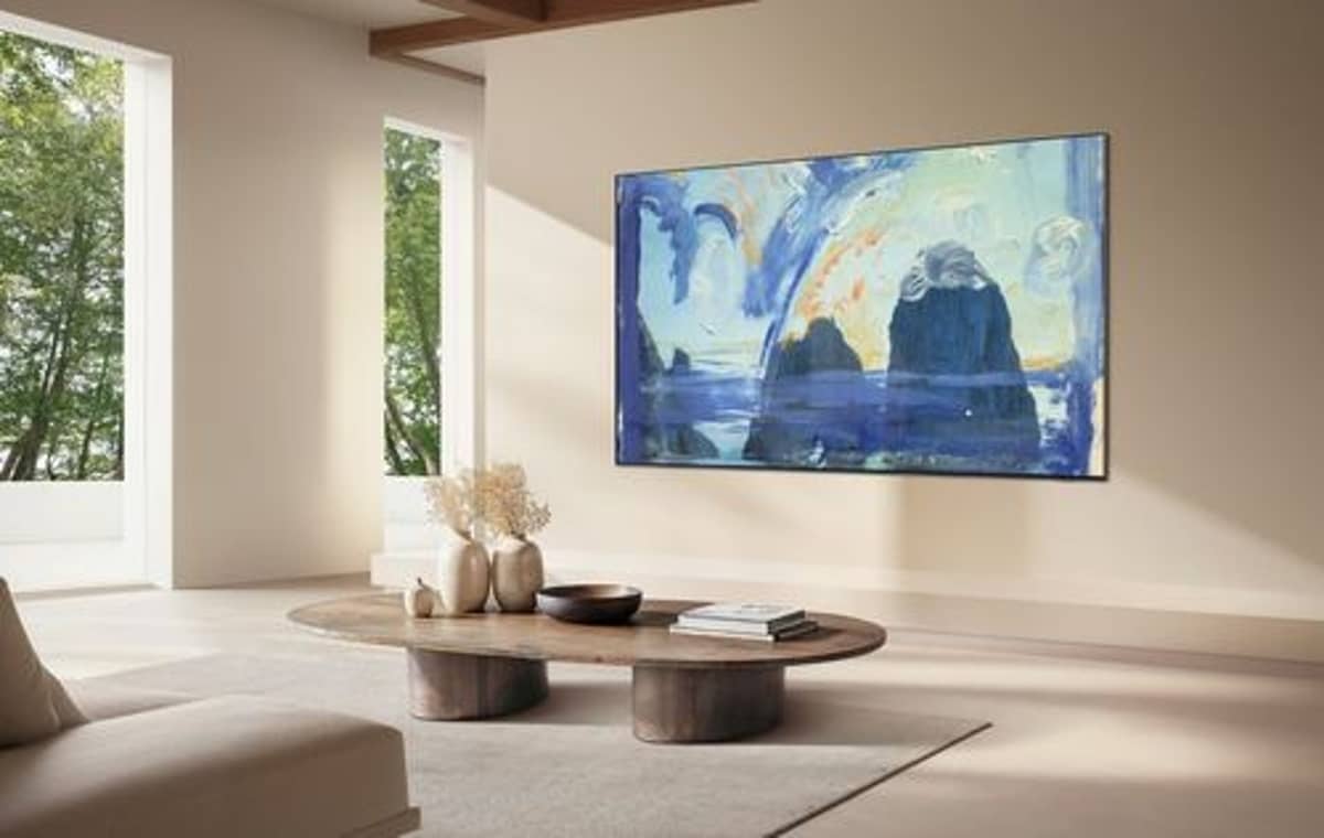 Samsung Brings Art Basel Miami 2025 Gallery Into Living Rooms