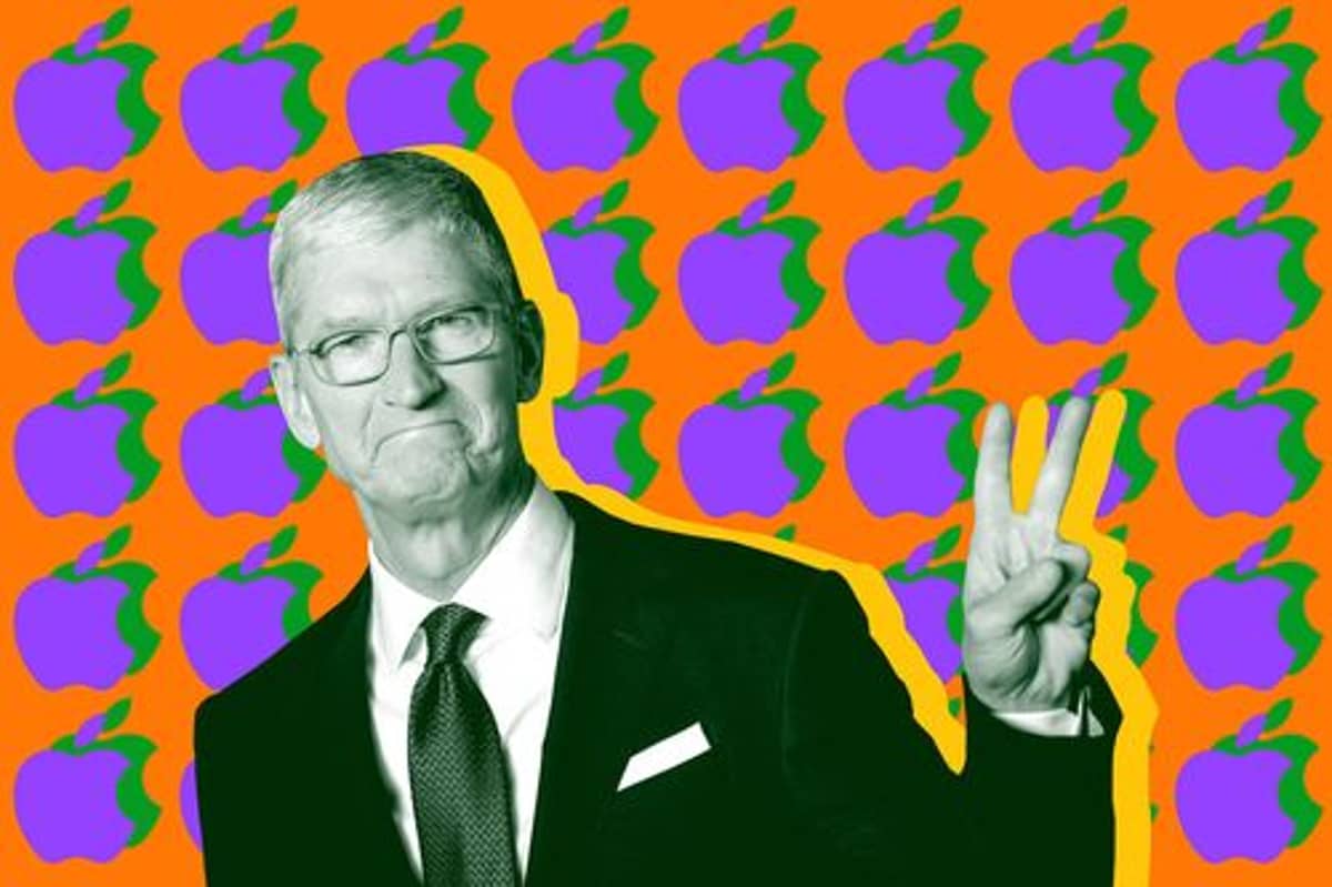 Tim Cook Calls Trump After Minneapolis Killing Backlash