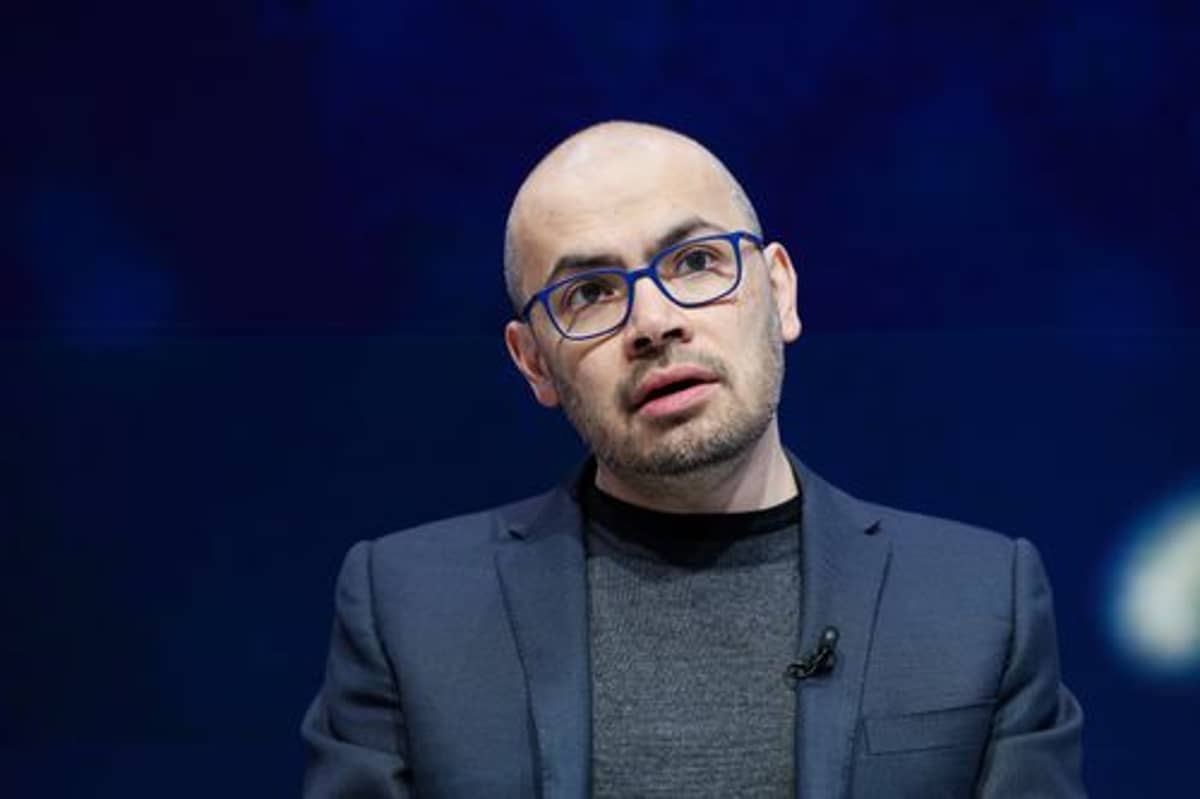 Google's DeepMind CEO Calls for US-Led Global AI Watchdog