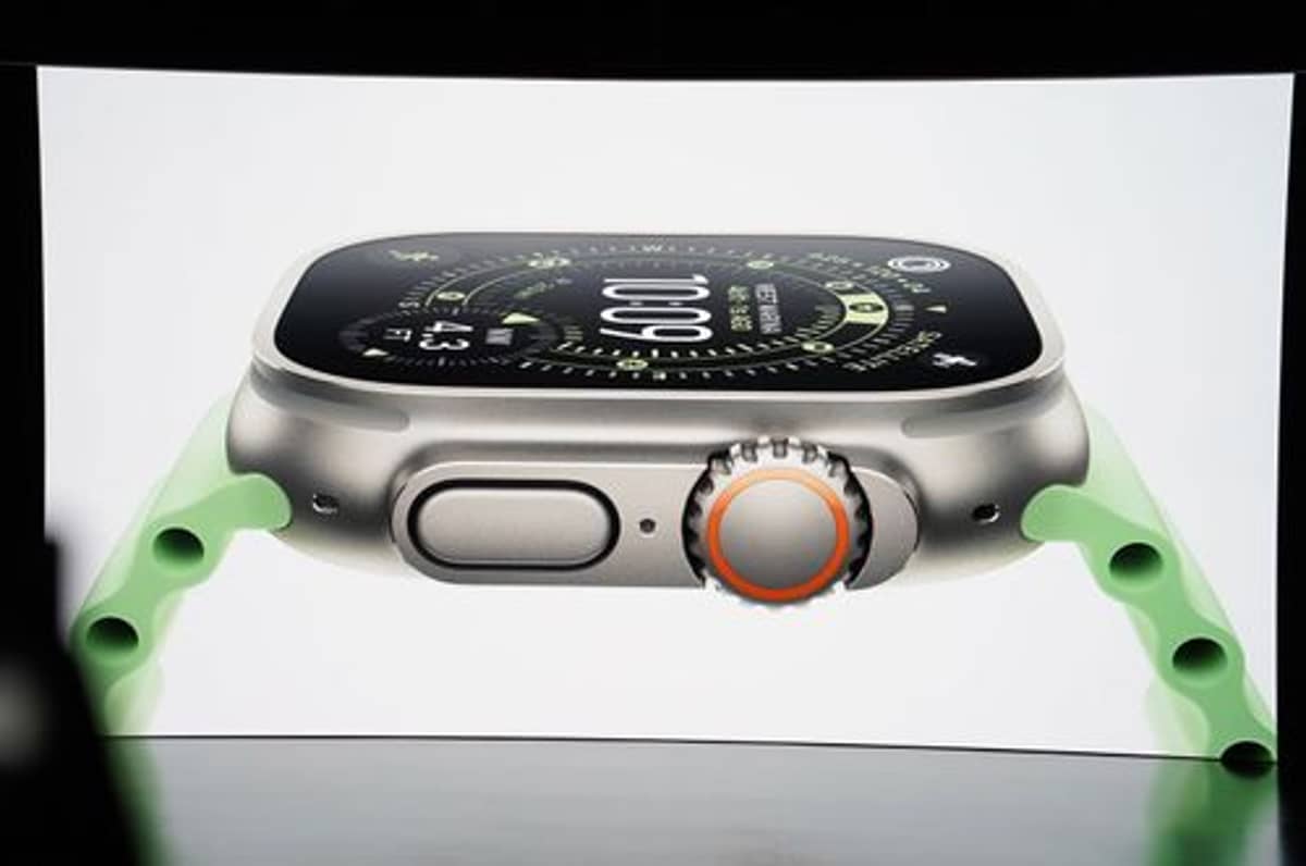 Apple Watch Ultra 3 Adds 5G, 42-Hour Battery Life