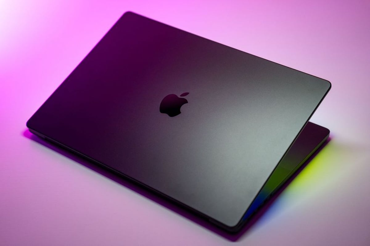 Apple's 2026 MacBook Pro to get OLED touchscreens, M6 chips