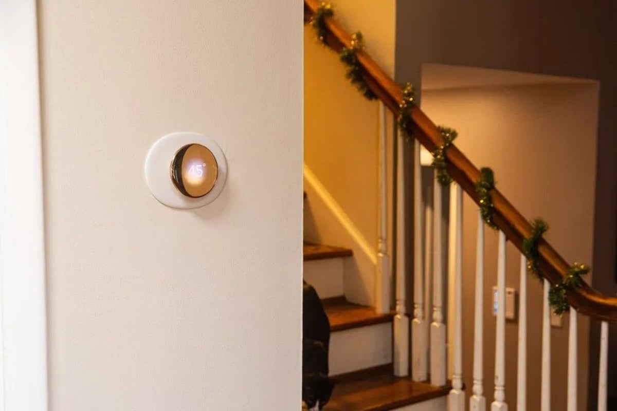 Google's Nest Learning Thermostat hits all-time low at $210