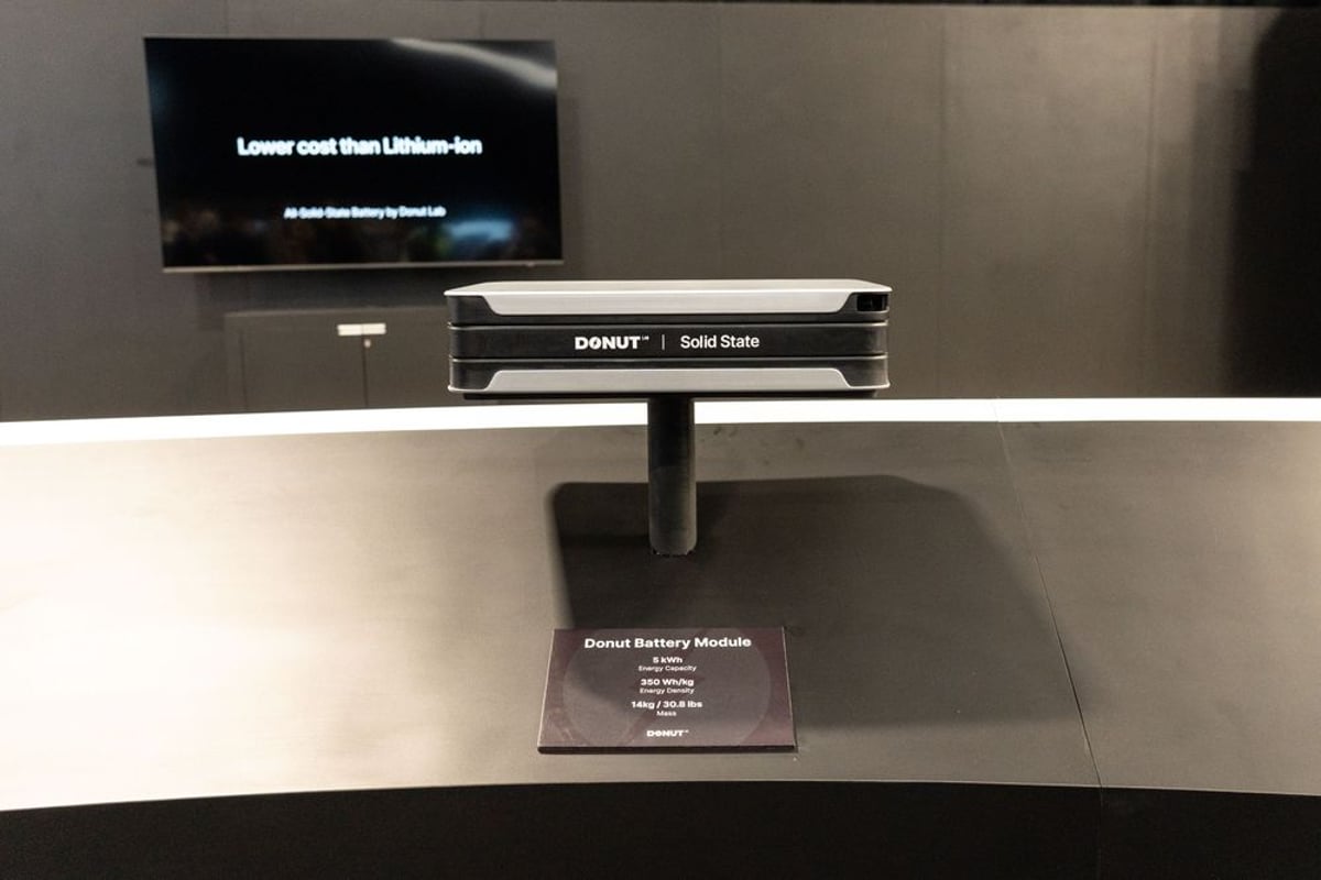 Donut Lab Proves Solid-State Battery Isn't a Supercap