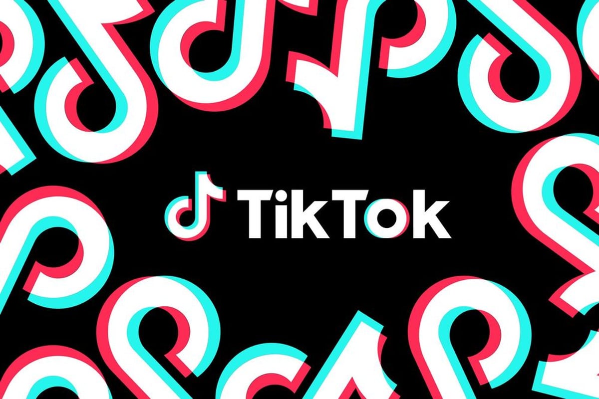Trump signs $14B TikTok deal saving app from US ban