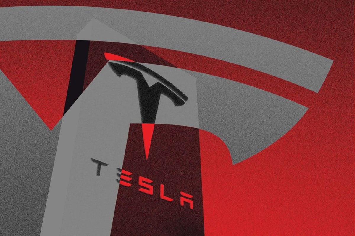 Tesla shifts gear on AI: Parts ways with Dojo development
