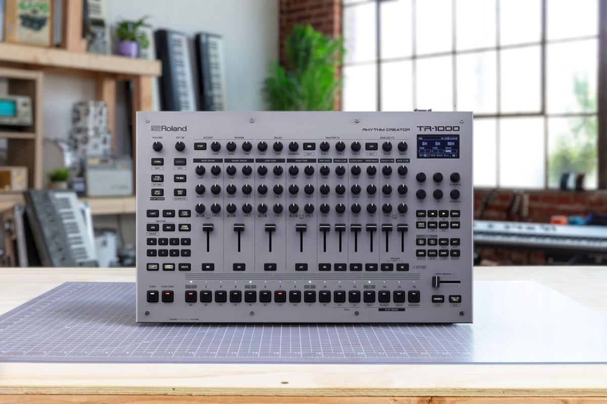 Roland drops TR-1000, its first true analog drum machine since 1984