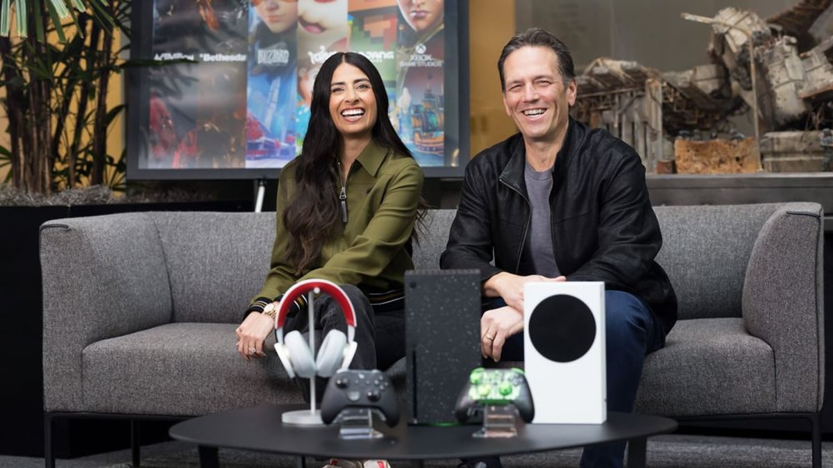 Microsoft Gaming shakeup: Phil Spencer retires, AI exec takes Xbox
