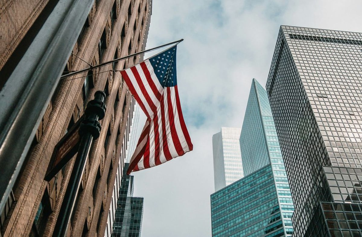 US Spending Down, Inflation Hike Looms