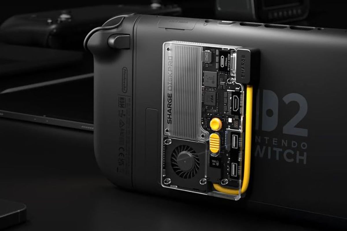 Sharge's fan-cooled SSD tackles overheating with magnetic design
